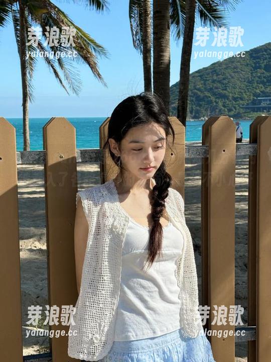 登录166.run，短短几分钟内被卷入了各路八卦的漩涡，是我不小心开车了吗？