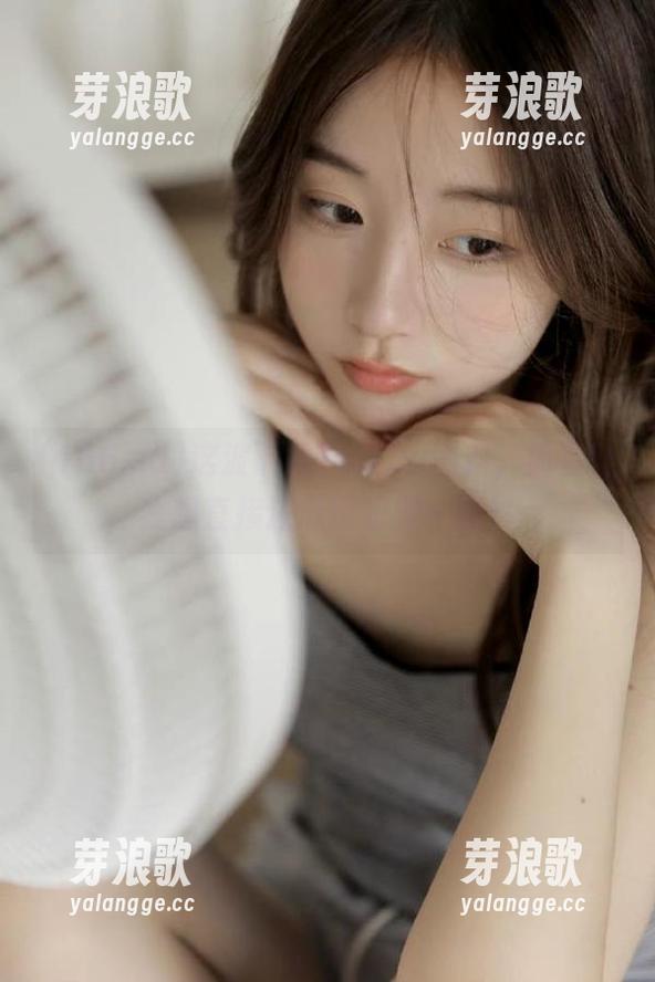 这波下载166.su黑料，简直让我想直接进瓜田里翻一翻！
