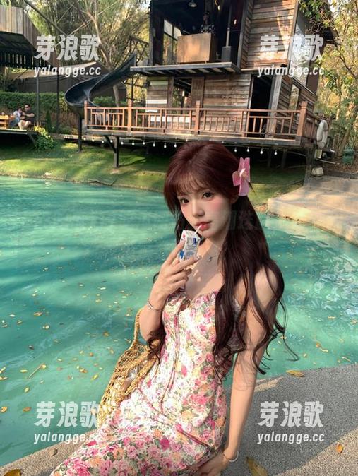 17吃瓜网站：高潮迭起，免费吃瓜蘑菇带你飞！
