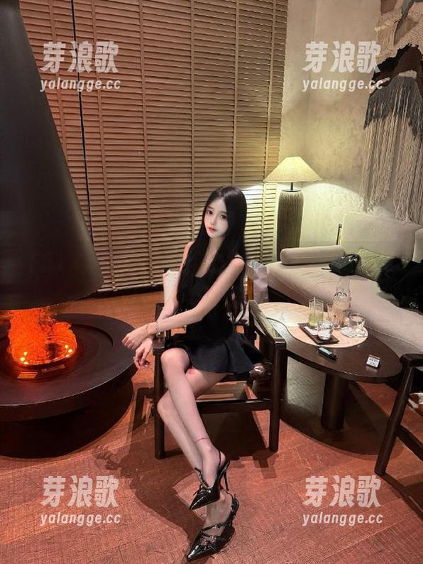 观看这款www.51.com，仿佛打开了人类情感的调色板！