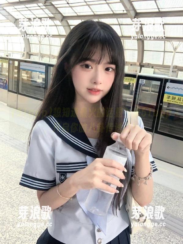 想知道最火的话题？来51app，开启你的八卦传送门！