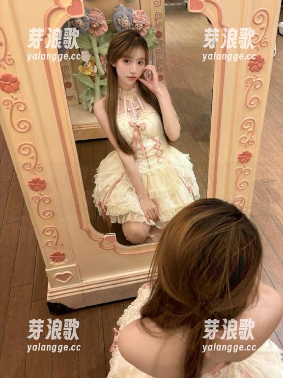 别光听我说，51cg1.ct传送门里各种瓜等着你撩！