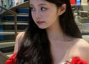 亲测“51吃瓜”地址，下载后才发现太多八卦不适合我听。
