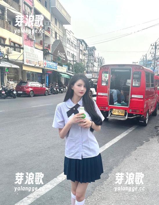 51吃瓜 51吃瓜今天又来免费送瓜了,快来吃个痛快吧