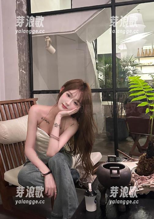 51吃瓜群众 “51吃瓜群众”app:你的八卦神器,让每个闲聊都变得有趣又奇妙!