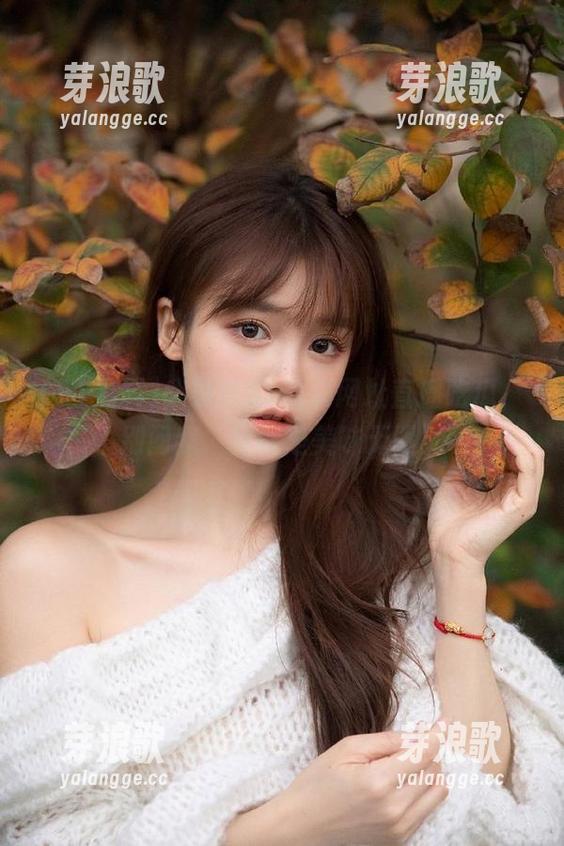 我要在51黑料网址直播吃瓜，别问我，问就是美味无限！