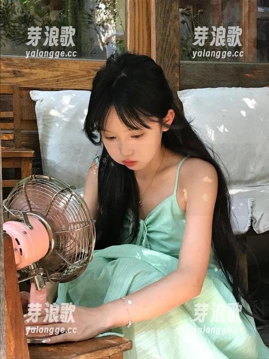 52吃瓜网 “52吃瓜网”网站,偶尔让人想说句:这些瓜怎长得比我早恋经历还多呢!