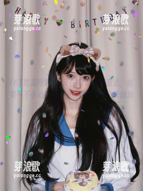 61吃瓜网 今天又在61吃瓜网溜达,结果一不小心被网址上的八卦炸了个天翻地覆,哈哈!
