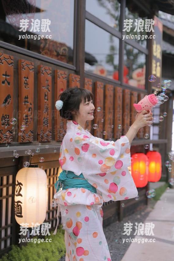 629吃瓜网 在“629吃瓜网cgw”app上,瓜太多我想吃个不停,结果还是吃成了胖子?