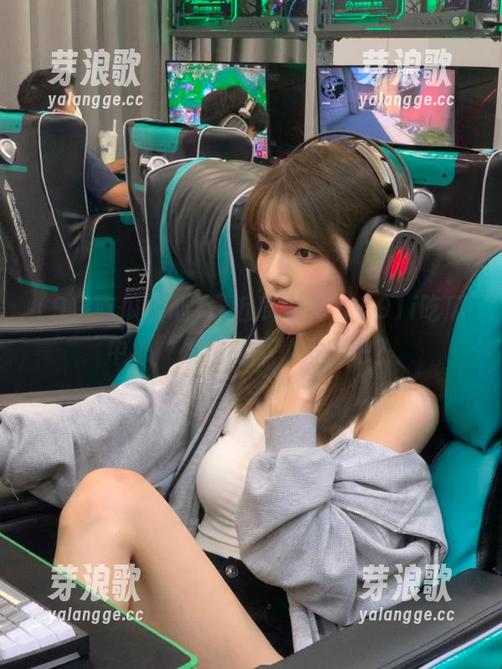 91i吃瓜中心 最近瓜太多,“91i吃瓜中心”发布的不怕发胖吧?