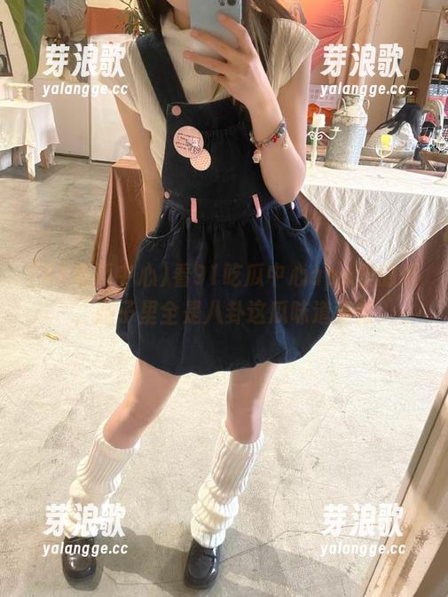 91吃瓜中心 看91吃瓜中心app里的瓜,脑子里全是八卦这瓜味道真浓
