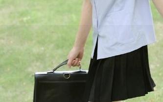 有人问我爱不爱hl08？我说：要不你先帮我下载一波再说？