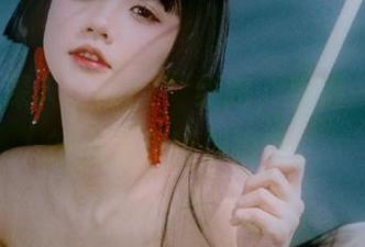 深入“ttzz”线路，手握一把皮皮虾心里就特别踏实。