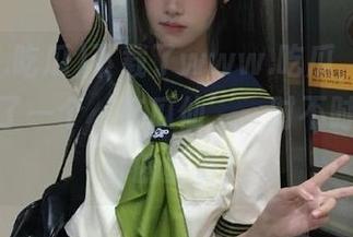 下载了www.吃瓜，结果发现我成了一个‘吃瓜仙’，时不时散发八卦的醇香！