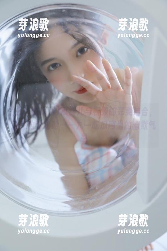 九一吃瓜网 瓜瓣儿与视频的完美结合,边看边哈哈哈——九一吃瓜网里的幽默气息