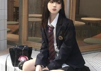 吃瓜狂欢！快来五一吃瓜官网，今日的热门大瓜让人惊掉下巴，脸都红了呢！