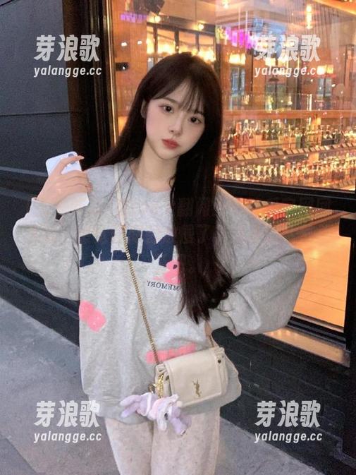 五一吃瓜 在ios上翻阅五一吃瓜官网网页版,感觉时间都放慢了,这体验太舒服了吧。
