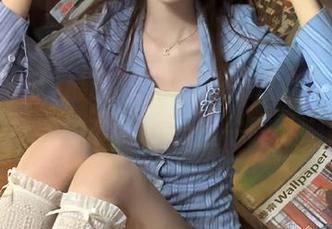 最新新闻全网吃瓜，真有些三观尽毁的节奏，心里一阵乱啊。