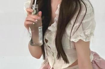 在在线吃瓜91，链接进去后我的心差点被掀翻，吾爱的魅力太魔幻了吧！