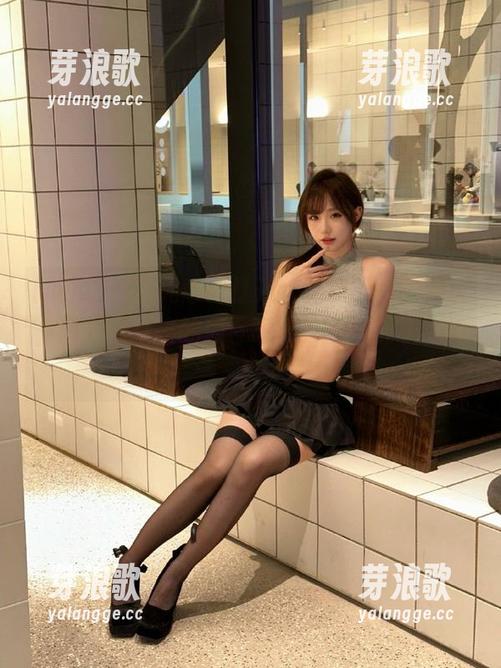 吃瓜天堂 无意间打开“吃瓜天堂”网页,阳光洒进来的那一瞬间,一种说不出的爽