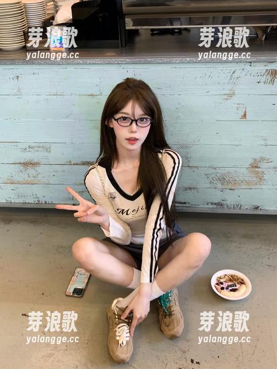 吃瓜天堂 吃瓜天堂app:在这里,任何剧情都是小菜一碟,评论才是王道!
