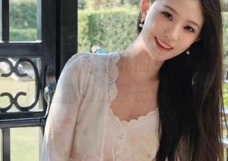 这个顾客女儿的免费资源，吃瓜网透露得比家长还主动