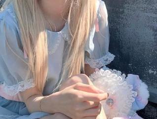 美丽朝阳，吃瓜网直达：热辣背后的辛酸，你能想象？