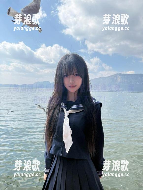 吃瓜网网页，信息流速太快，我的眼睛都有点跟不上了！