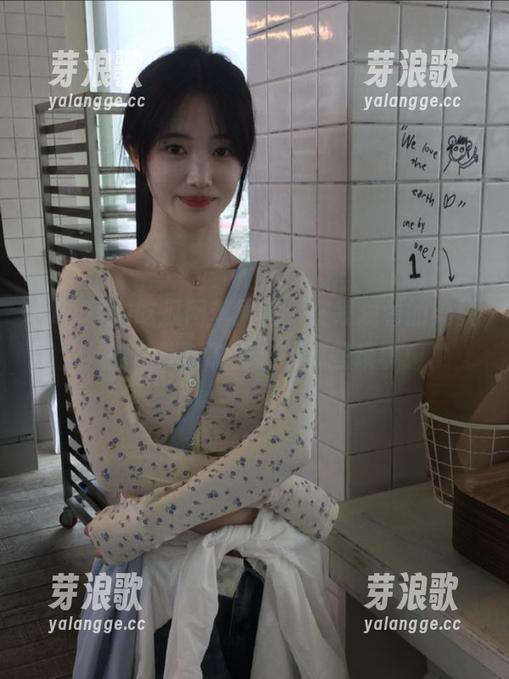吃瓜网 吃瓜网苹果版,在线观看的爽快,能让我暂时性忘掉那些琐事!