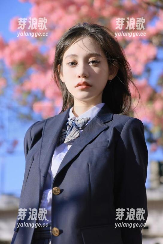 如果你是安卓党，记得别错过吃瓜网红上的抖音合集，水也分等级。