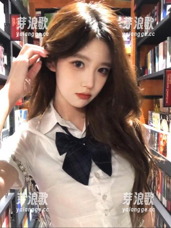 吃瓜黑料网 有吃瓜黑料网在,永不迷路,我感受到了一丝力量——还有一堆八卦。