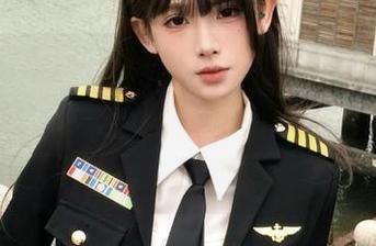 瘫坐在沙发上，刷着“我要吃瓜网”，不知不觉又多了十个收藏，总觉得这是一种新的追求。