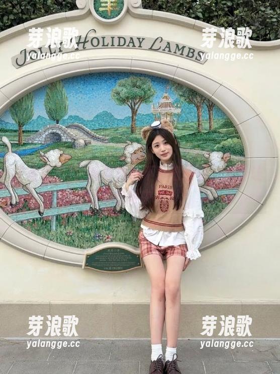 明星黑料 明星黑料不藏着掖着,免费让你每秒砸中八卦!