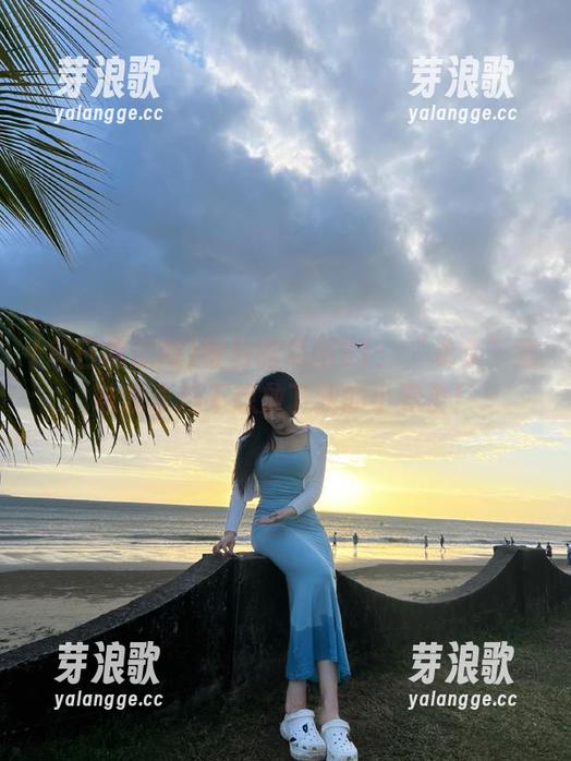 每日吃瓜网 每日吃瓜网51:“永久”意味我永远不想放下我的小零食!