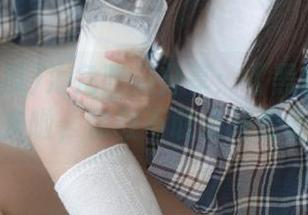 海角吃瓜分享：《黑料警报》又来啦，你敢不敢点开看看？
