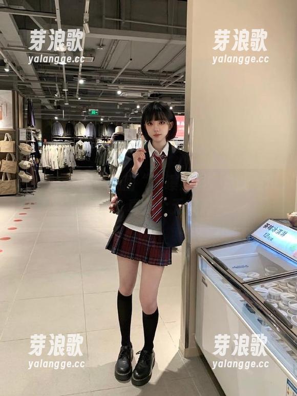 网曝黑料 每次翻“网曝黑料”总能发现新地址,真是个无底洞~