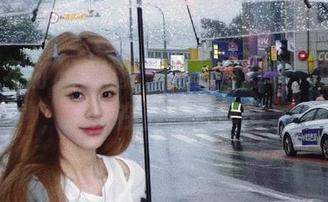浏览‘黑料不打样’的网页，沉浸在丑闻海洋里。