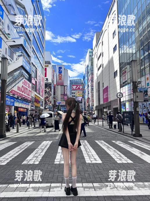 黑料不打烊 每次打开黑料不打烊app,总觉得在线上嗑瓜是一种精神享受!