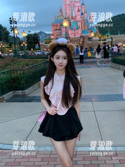 黑料不打烊 “黑料不打烊”的新地址曝光,精品麻豆们悄悄在角落里打卡,氛围感满分哦!