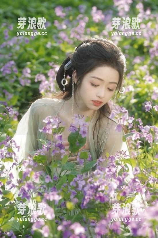 黑料吃瓜的永久网，线路通向无底洞，一路吃瓜不停歇！