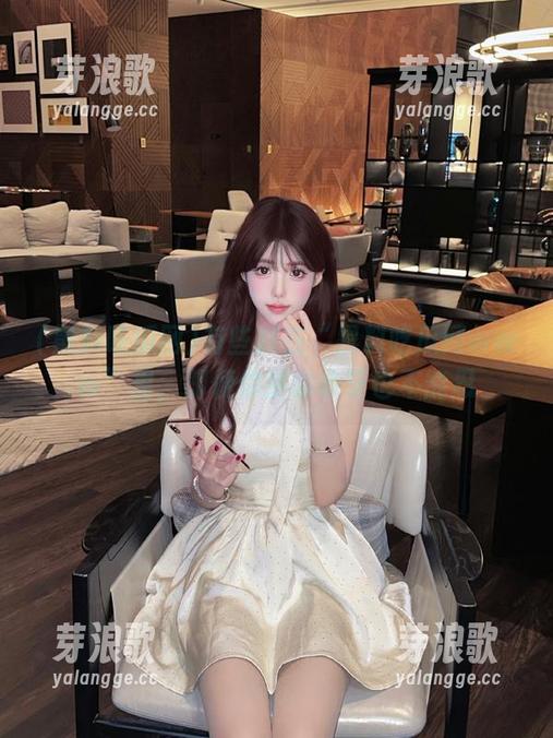 黑料吃瓜网 有些料在“黑料吃瓜网www”里,即便你拼命咬牙也不能忍