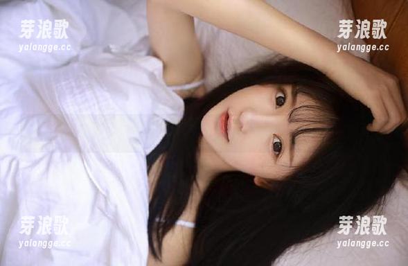 黑料网 更新黑料网苹果版,视频里的每一个瓜都让人心跳加速!