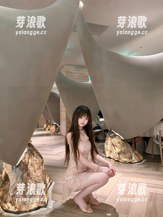 黑料网址 当你在iOS上刷“黑料网址”时,千万别被下饭剧的剧情吸引,可能会忘记吃饭!